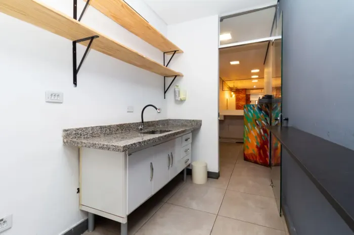 Loja em galeria na Alameda Tietê, 43 - Loja 15 58 m²