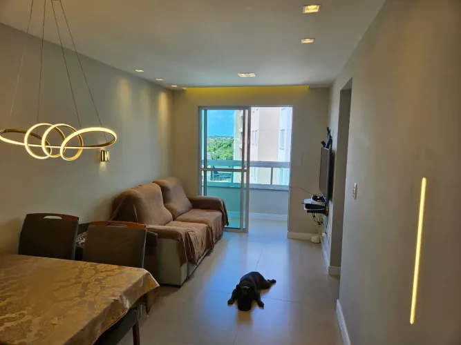 Apartamento 3 Quartos, Distribuído Em 70M² E 1 Vaga De Garagem Em Itapuã. 1F8VBEH