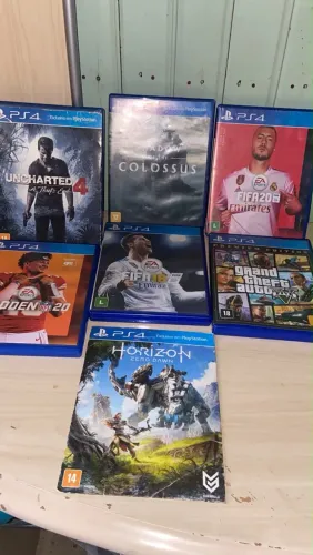 Jogo de ps4 em estado ótimo