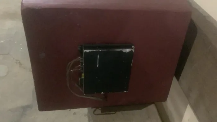 Caixa de som trio com corneta e tuíte com fone de 12 e uma potência