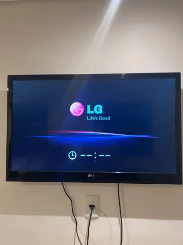 TV 42 POLEGADAS