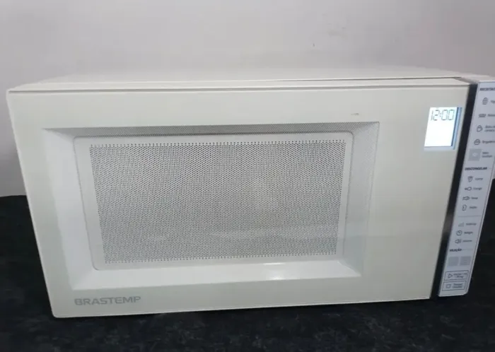 Micro-ondas Brastemp 32 Litros BMS45CBANA