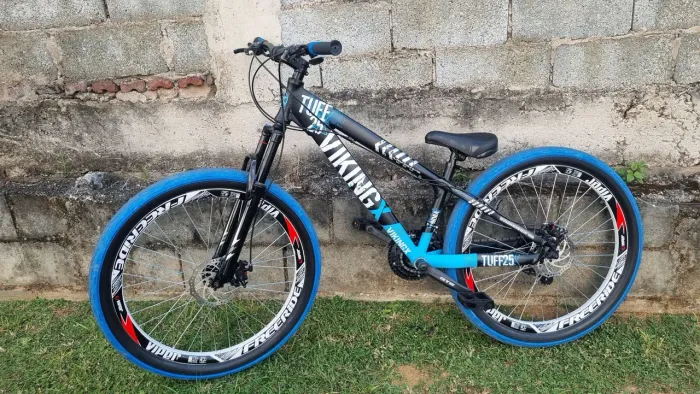 Bike vikingx usada poucas vezes zeraaa