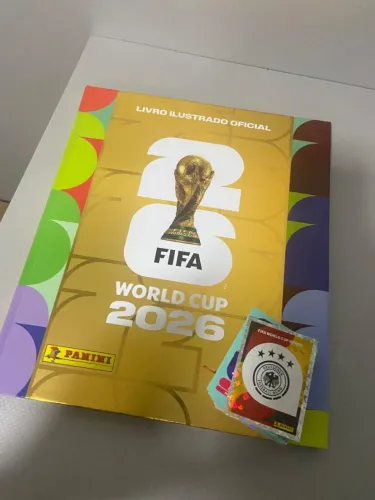 Álbum Copa do Mundo FIFA 2026 Panini - Capa Dura Dourada - 40% COMPLETO + Figurinhas