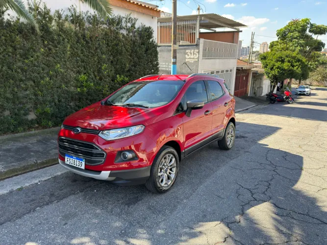 Ford Ecosport Freestyle 1.6 16V Flex 5P 2015