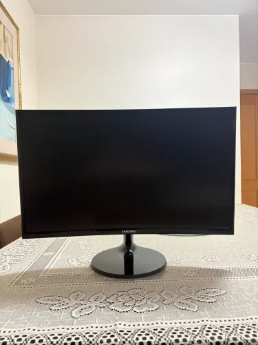 Monitor Gamer Samsung 24? curvo 