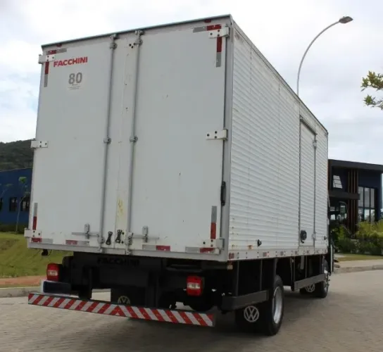 Volkswagen 9-170/2019 Baú Facchini