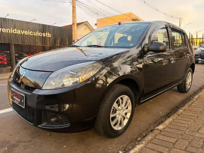 Renault Sandero Authentique Hi-flex 1.0 16V 5P 2014