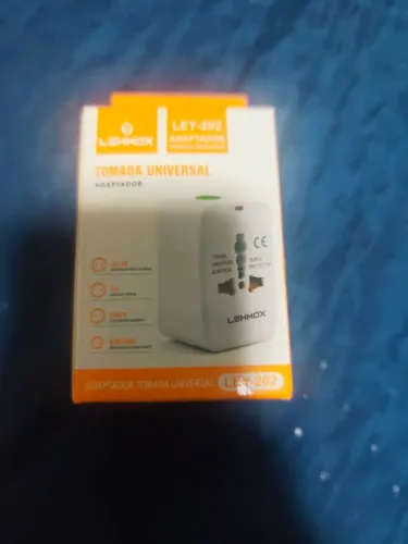 ADAPTADOR TOMADA UNIVERSAL