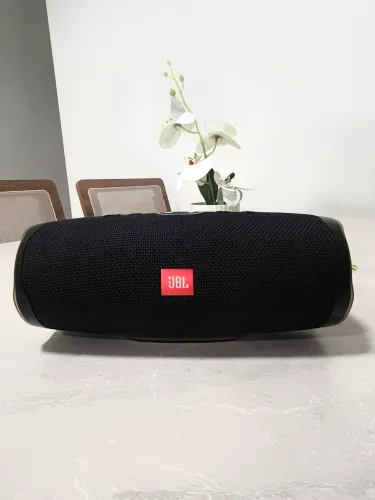 JBL CHARGE 4