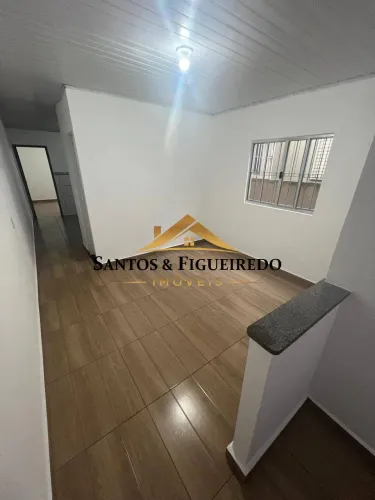 Casa ótima localização!