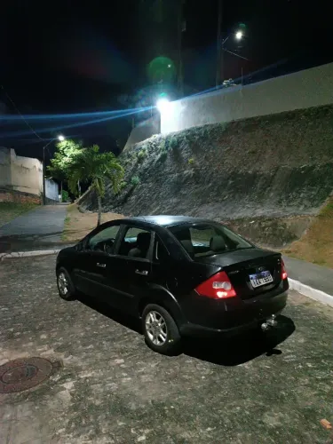 Ford Fiesta Sed. 1.6 8V Flex 4P 2006