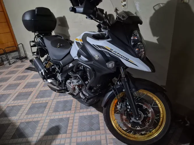 Vstron 650