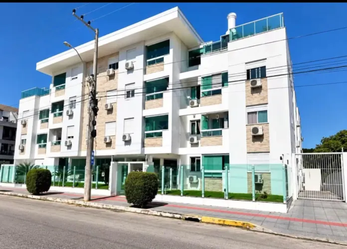 Alugo apartamento de 2 quartos mobiliado nos ingleses