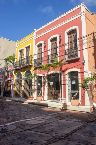 Casa à Venda no bairro Recife Antigo com 250 m²