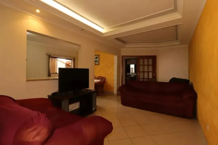 Sobrado com 02 dormitórios para locação, 360 m² no bairro Vila Curuçá - Santo André/SP