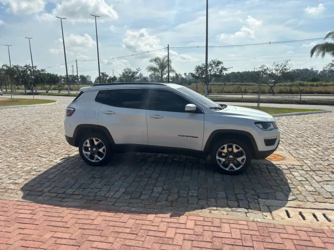 Jeep Compass Longitude 2.0 4X4 Dies. 16V Aut. 2020