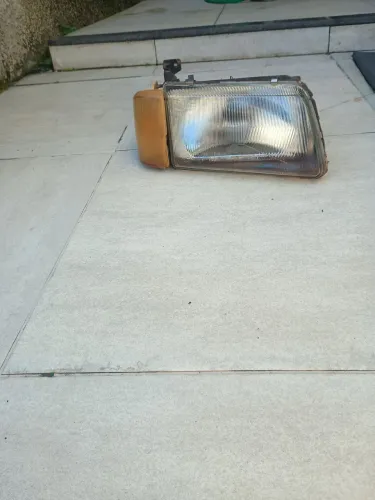 VENDE- SE FAROL DE PAMPA 95