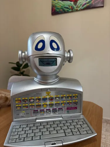 Robô Oregon Scientific Zip  (colecionador) 
