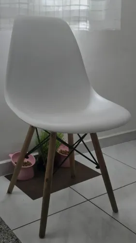 Kit 3 Cadeiras Eames Eiffel Brancas Base Madeira - Retirada ZL
