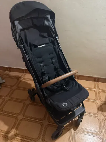 Vendo carrinho maxi-cosi eva 0 meses a 15kg