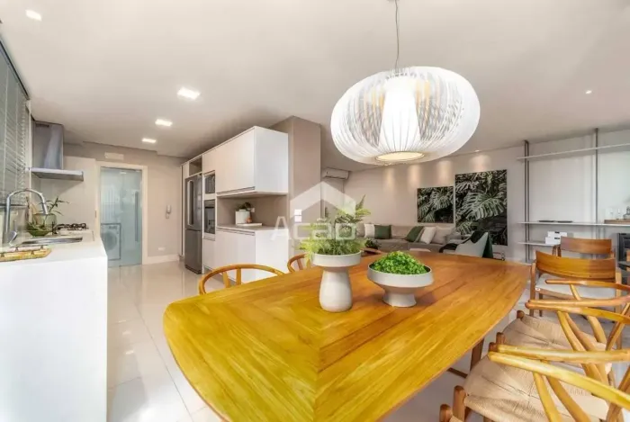 Apartamento Alto Padrão Mobiliado Com 03 Suites Na Praia Brava em Itajaí/SC