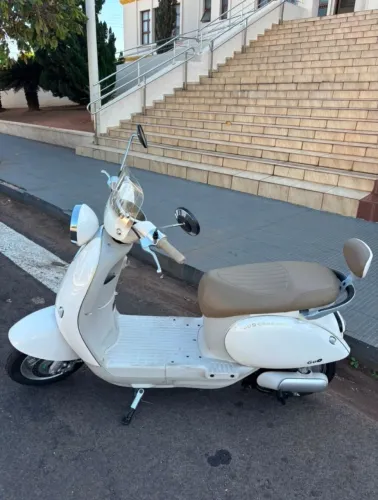 Scooter Elétrica GoO E-Bike Autopropelida 32km/h