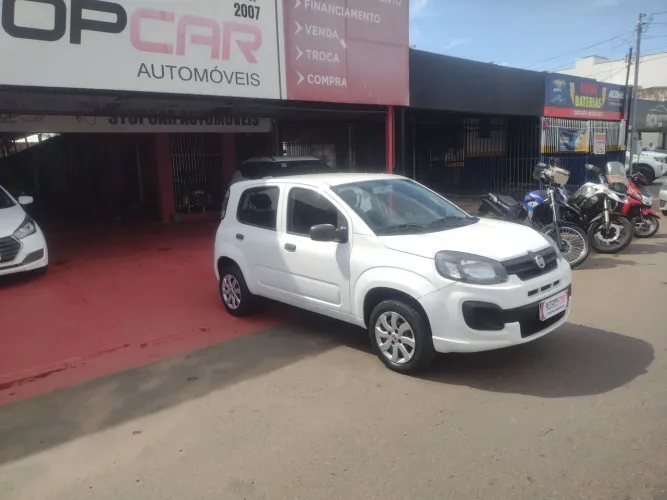 Fiat Uno Attractive 1.0 EVO Fire Flex 8V 5P 2021