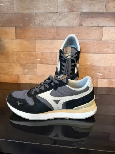Tênis Mizuno 87 Preto