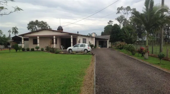 Chácara com 5 dormitórios à venda, 5300 m² por R$ 640.000,00 - Vil