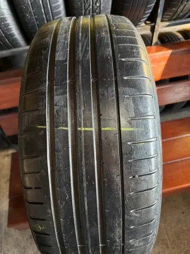 PNEU 235/55/18