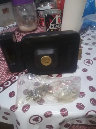 Fechaduras Pado