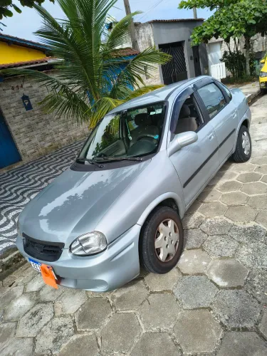 Chevrolet Corsa SED Class.spirit 1.0/1.0 Flexpower (álcool) 2009