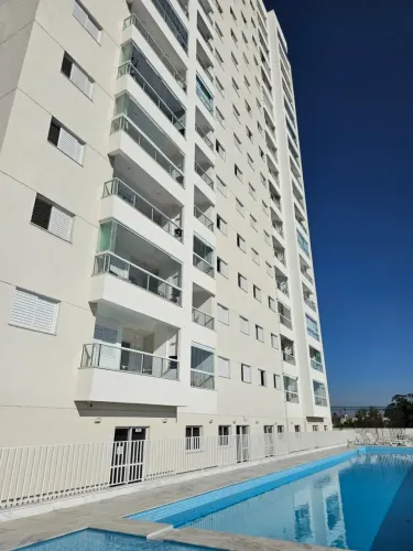 Imóvel para aluguel possui 70 metros quadrados com 3 quartos em Jardim Califórnia - Jacare