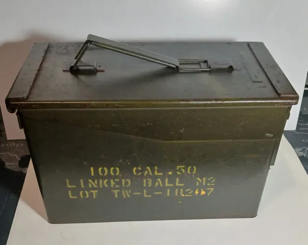 Raridade Histórica: Caixa ORIGINAL de Munição USA Calibre 0.50 - Segunda Guerra Mundial