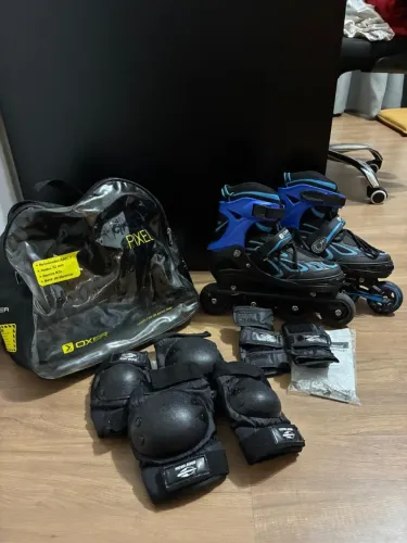 Patins Inline Oxer Pixel Ajustável 33-36 + Kit de Proteção Mormaii