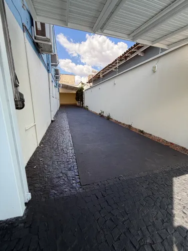 Apartamento em Itaberaí. Bem localizado com 4 quartos