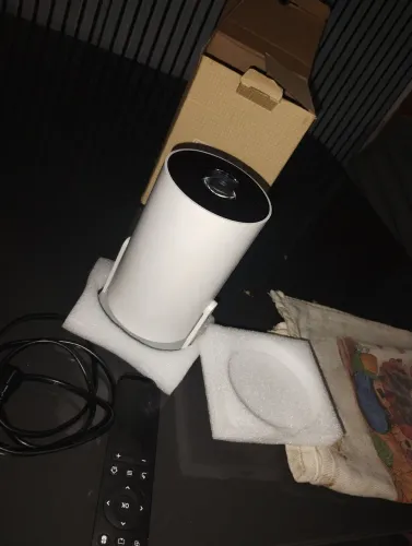 Projetor portátil Full HD