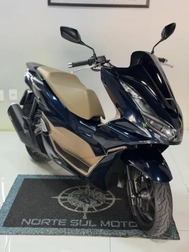 Honda PCX 160 dlx ano 2025