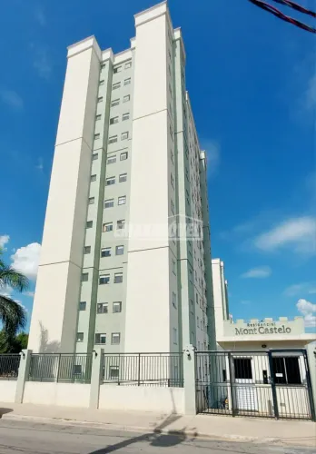 Apartamento com 2 Quartos, 1 vaga e lazer completo - Resid. Monte Castelo