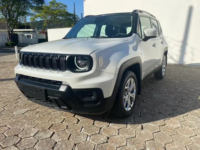 Jeep Renegade Altitude T270 1.3 TB Flex Aut. 2026
