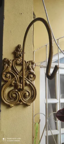 Gancho para plantas ,lido e diferente: