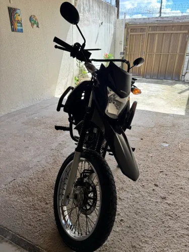 HONDA BROS 2024 - R$ 21.000,00