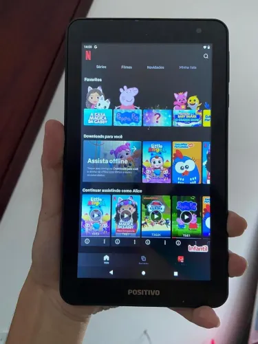 Tablet Marca Positivo 64 gigas de armazenamento