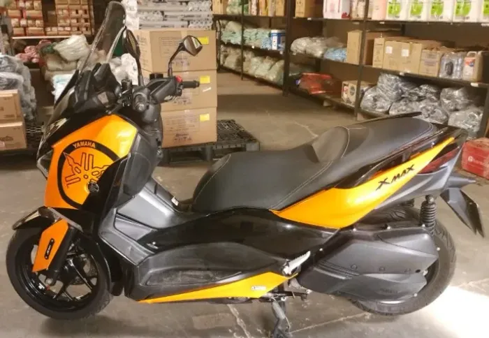 XMAX 250 ABS Darth Vader