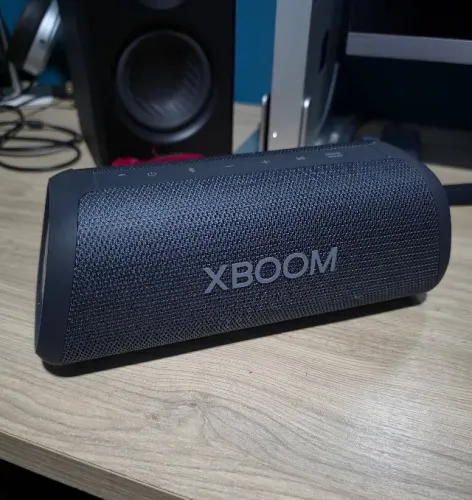 Caixa Bluetooth LG XG7s