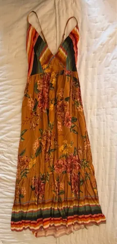 Vestido longo floral
