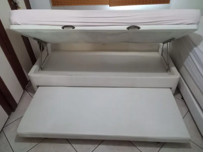 Cama Boxer, com baú e 2 colchões - solteiro