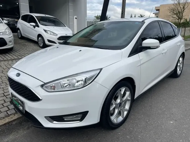 Ford Focus 1.6 S/se/se Plus Flex 8v/16v 5P 2017