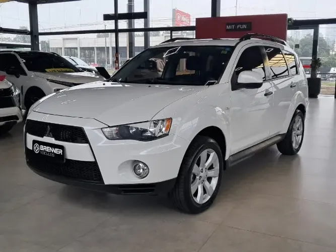 Mitsubishi Outlander 2.0 16V 160cv Aut. 2012